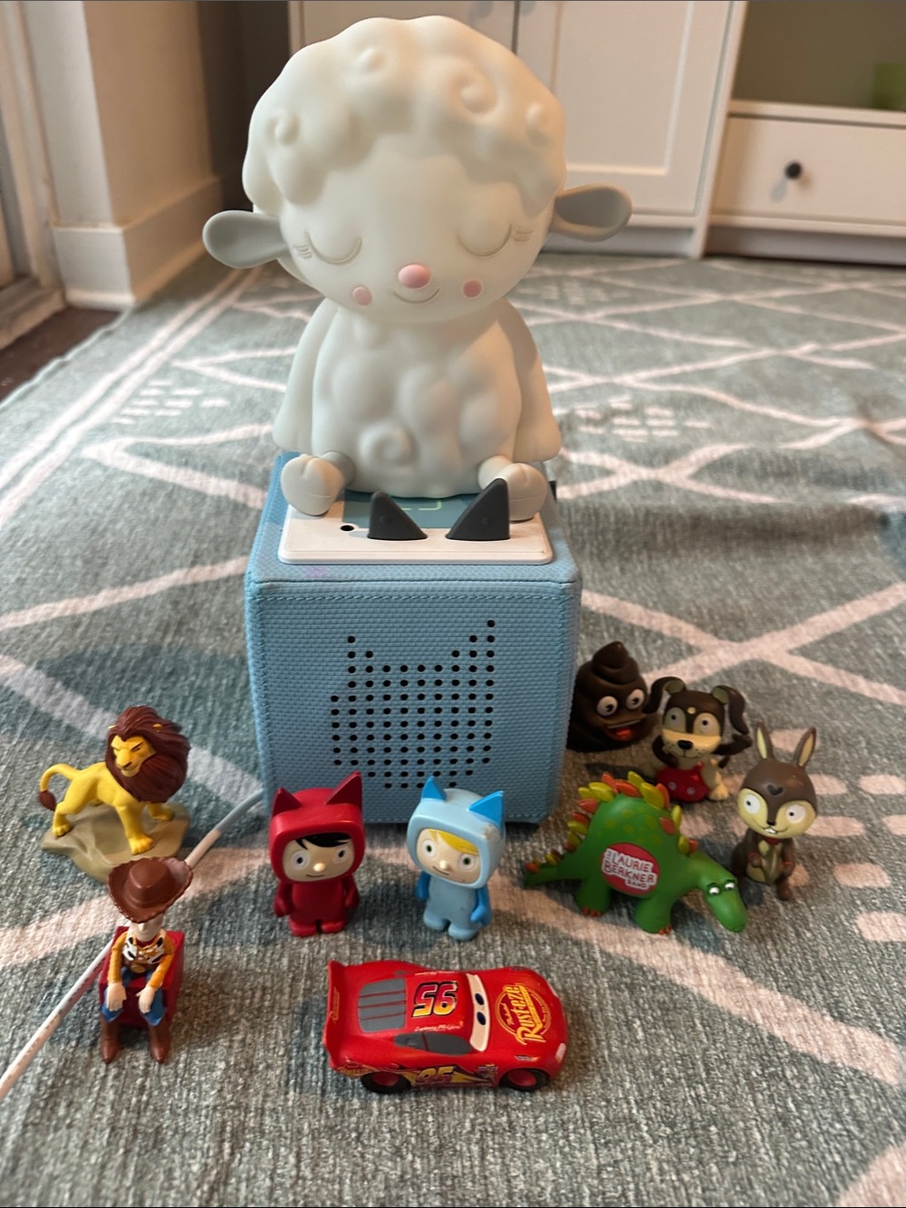 Tonies box bundle Cube Kids Speaker with White Lamb Nightlight and Assorted Toys
